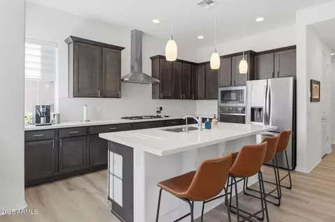 Kitchen - 2142 W Hide Trl, Phoenix, AZ 85085 photo 2 of 3