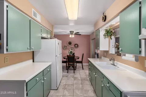 Kitchen - 6449 E Adobe Rd, Mesa, AZ 85205 photo 2 of 2