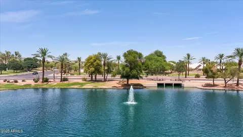 View/Area - 14879 S 43rd Pl, Phoenix, AZ 85044 photo 10 of 13