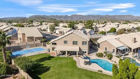 View/Area - 14879 S 43rd Pl, Phoenix, AZ 85044 photo 2 of 13