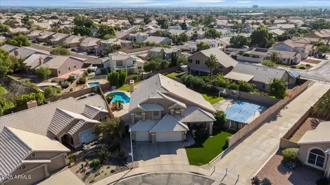View/Area - 14879 S 43rd Pl, Phoenix, AZ 85044 photo 6 of 13