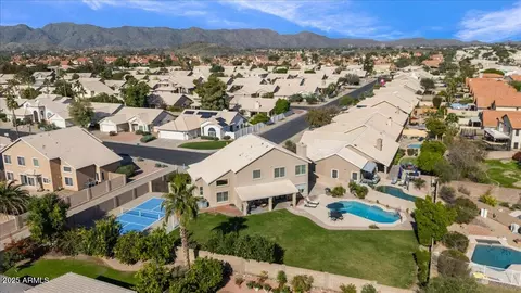 View/Area - 14879 S 43rd Pl, Phoenix, AZ 85044 photo 3 of 13