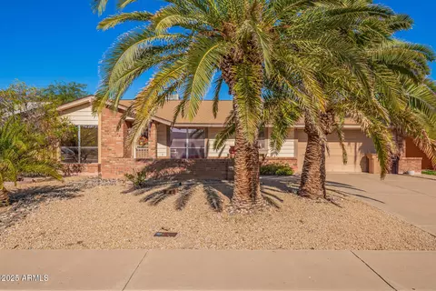 10442 W Harmont Dr, Peoria, AZ 85345
