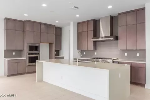 Kitchen - 10302 E Utah Ave, Mesa, AZ 85212 photo 1 of 1