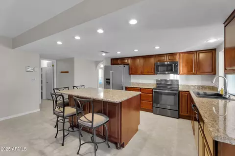 2655 Encanto St, Mesa, AZ 85213 photo 9