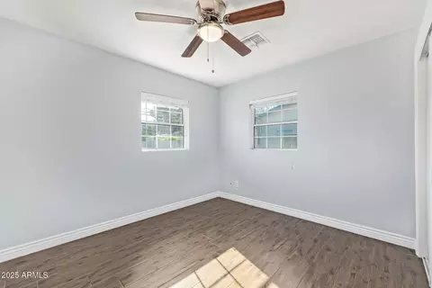 2439 E Minnezona Ave, Phoenix, AZ 85016 photo 18