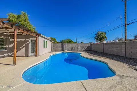 2439 E Minnezona Ave, Phoenix, AZ 85016 photo 23