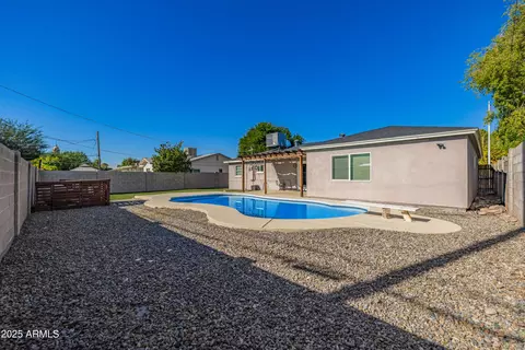 2439 E Minnezona Ave, Phoenix, AZ 85016 photo 21
