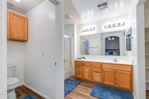 Bath - 11019 N 154th Ln, Surprise, AZ 85379 photo 1 of 4