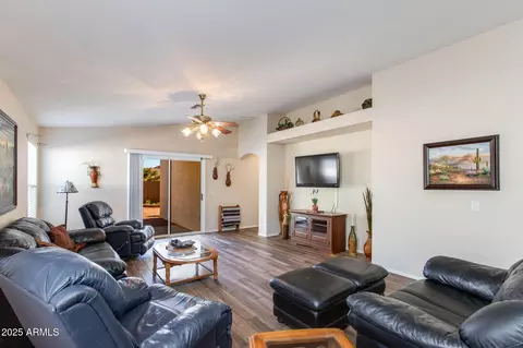 Living - 11019 N 154th Ln, Surprise, AZ 85379 photo 1 of 4