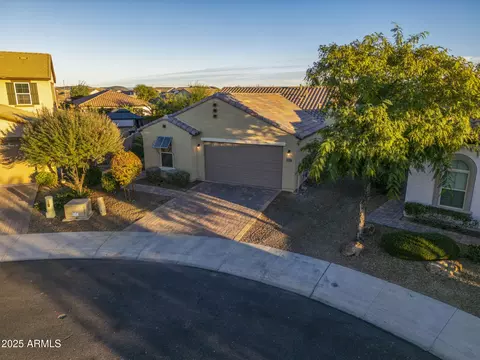 10037 W Cashman Dr, Peoria, AZ 85383