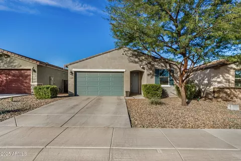 4460 W Stickleaf Way, San Tan Valley, AZ 85142