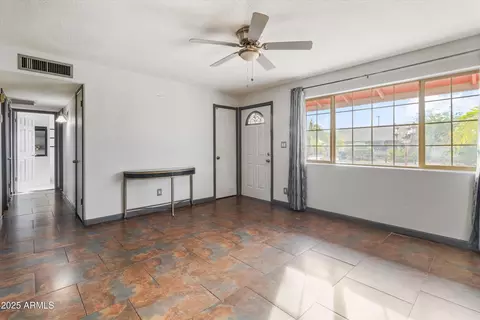 834 E Granada Ave, Apache Junction, AZ 85119 photo 10