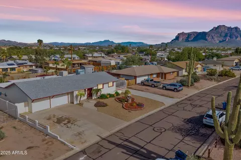 834 E Granada Ave, Apache Junction, AZ 85119