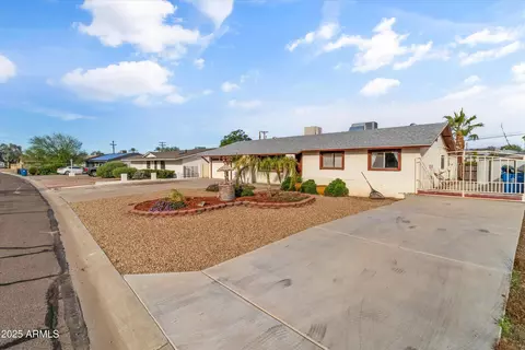 834 E Granada Ave, Apache Junction, AZ 85119 photo 8