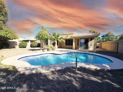 6628 S 26th Dr, Phoenix, AZ 85041