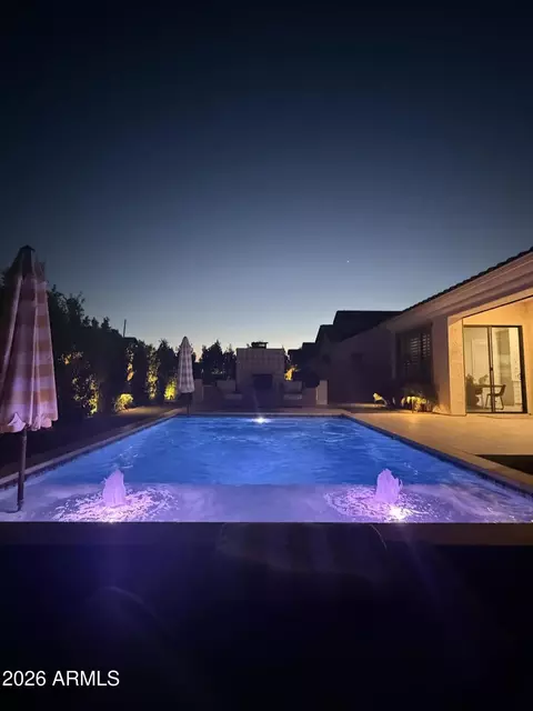 Exterior - 2279 E Warbler Rd, Gilbert, AZ 85297 photo 13 of 15