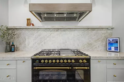 Kitchen - 2279 E Warbler Rd, Gilbert, AZ 85297 photo 4 of 6