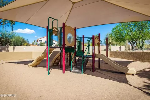 View/Area - 2702 E Cathedral Rock Dr, Phoenix, AZ 85048 photo 1 of 4