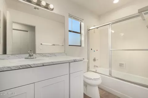 Bath - 2702 E Cathedral Rock Dr, Phoenix, AZ 85048 photo 2 of 2