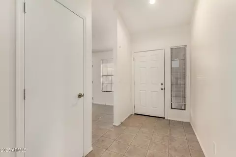 Entry Way - 2702 E Cathedral Rock Dr, Phoenix, AZ 85048 photo 1 of 2