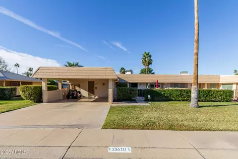 13610 N Hawthorn Dr, Sun City, AZ 85351