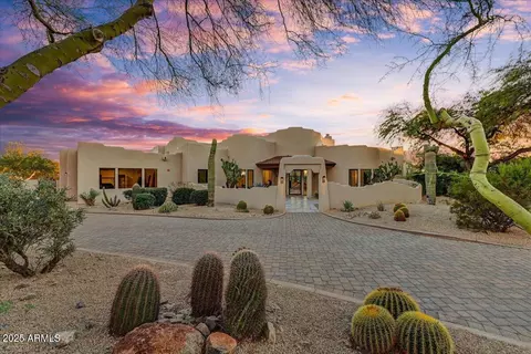 9219 E Los Gatos Dr, Scottsdale, AZ 85255