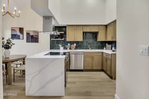 Kitchen - 1180 E Belmont Ave, Phoenix, AZ 85020 photo 1 of 5