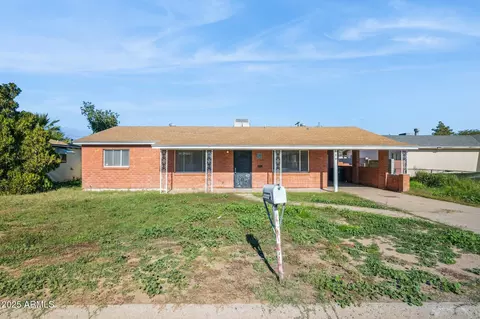 528 E Laurel Dr, Casa Grande, AZ 85122