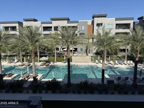 5250 E Deer Valley Dr #304, Phoenix, AZ 85054