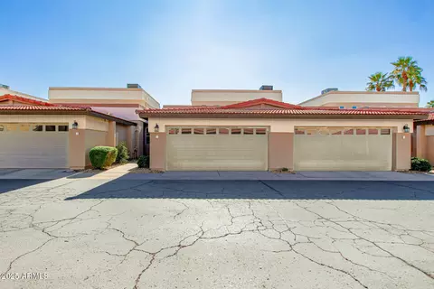 3221 N 37th St #4, Phoenix, AZ 85018