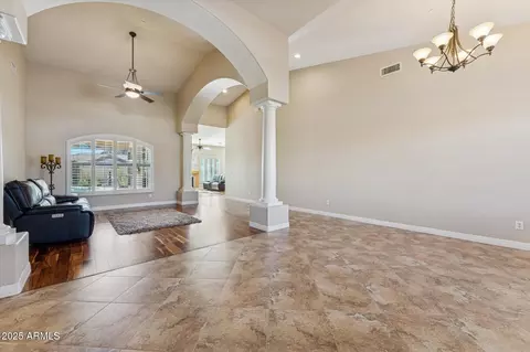 9915 E Jensen St, Mesa, AZ 85207 photo 3