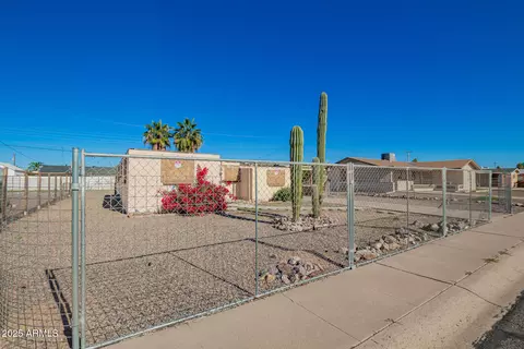 Exterior - 5416 E Akron St, Mesa, AZ 85205 photo 7 of 8