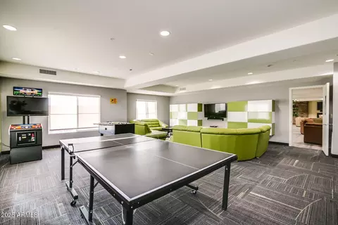 View/Area - 5450 E Deer Valley Dr #2024, Phoenix, AZ 85054 photo 1 of 2