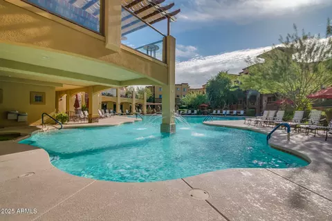 Exterior - 5450 E Deer Valley Dr #2024, Phoenix, AZ 85054 photo 7 of 8