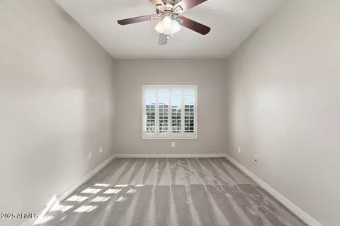 Bedroom - 5450 E Deer Valley Dr #2024, Phoenix, AZ 85054 photo 3 of 4