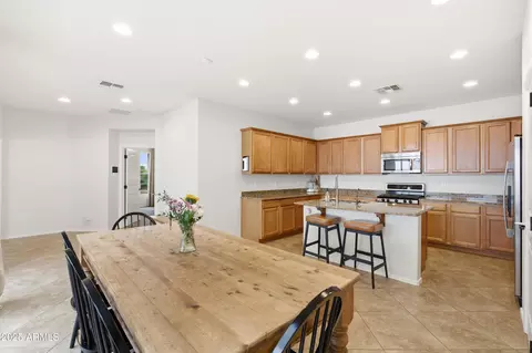Dining - 4495 E Woodside Way, Gilbert, AZ 85297 photo 1 of 1