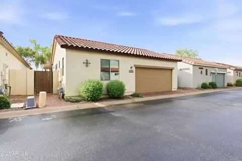 Exterior - 4495 E Woodside Way, Gilbert, AZ 85297 photo 6 of 23