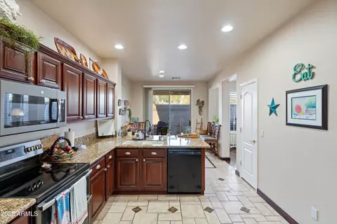 Kitchen - 5415 E Mckellips Rd #110, Mesa, AZ 85215 photo 3 of 6