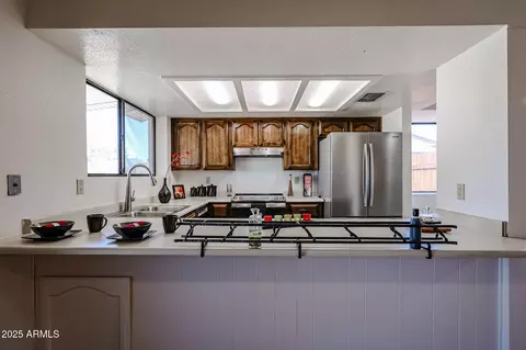 Kitchen - 26 E Palo Verde St, Gilbert, AZ 85296 photo 1 of 2