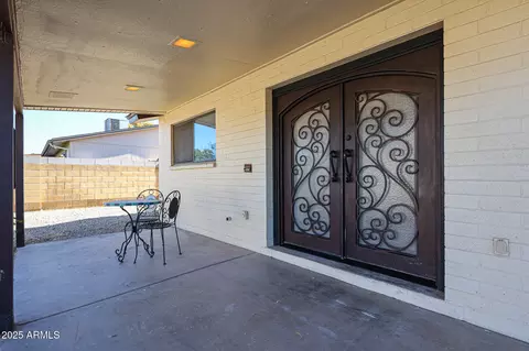 Exterior - 26 E Palo Verde St, Gilbert, AZ 85296 photo 3 of 5