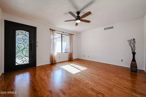 Living - 26 E Palo Verde St, Gilbert, AZ 85296 photo 1 of 5