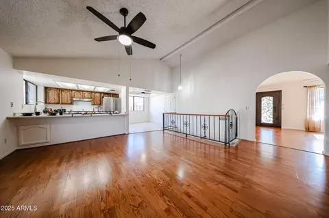 Living - 26 E Palo Verde St, Gilbert, AZ 85296 photo 2 of 5