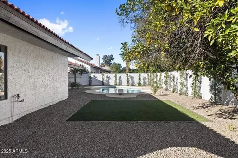 Exterior - 2654 E Kenwood St, Mesa, AZ 85213 photo 7 of 8