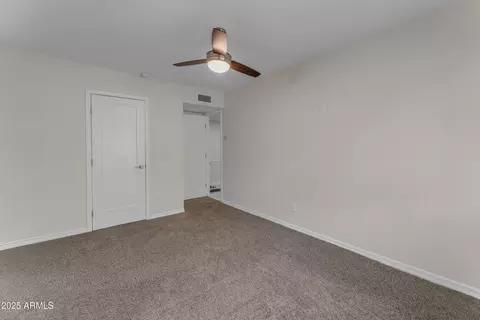 Bedroom - 4757 E Belleview St, Phoenix, AZ 85008 photo 4 of 6