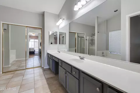 Bath - 7346 E Naranja Ave, Mesa, AZ 85209 photo 4 of 5