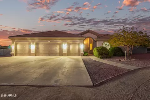 10310 W Avenida Del Sol St, Peoria, AZ 85383