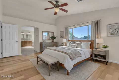 Bedroom - 1079 E Jasper Dr, Gilbert, AZ 85296 photo 1 of 4