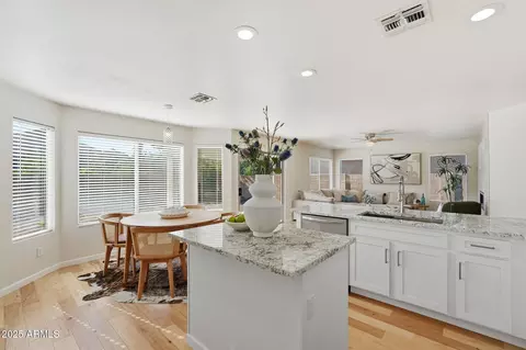 Kitchen - 1079 E Jasper Dr, Gilbert, AZ 85296 photo 2 of 3