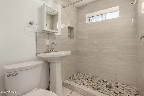 2515 E Adams St, Phoenix, AZ 85034 photo 22